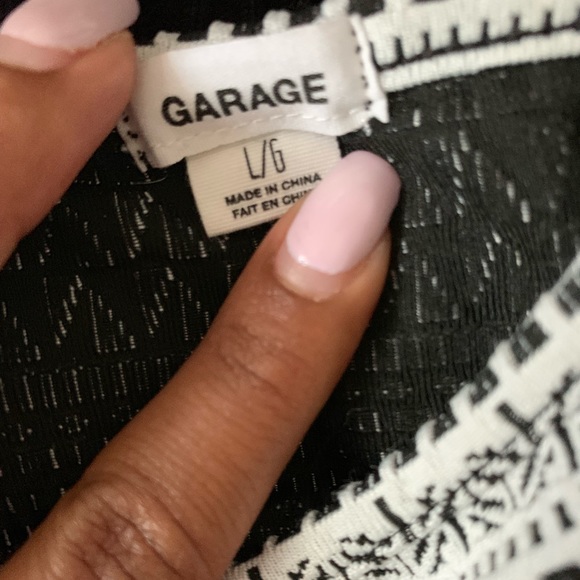 Garage Tribal Print Tank Top Size Large - Picture 3 of 3